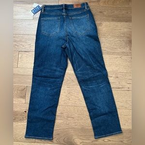 NWT. Land’s End Size 8 Jeans. Dark wash.